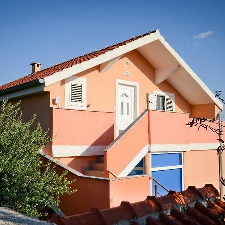 Jovici  Apartment Olive מראה חיצוני תמונה