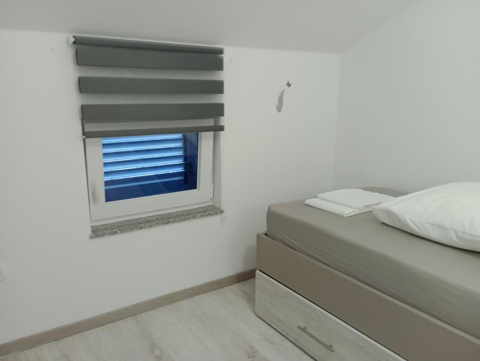 Jovici  Apartment Olive מראה חיצוני תמונה